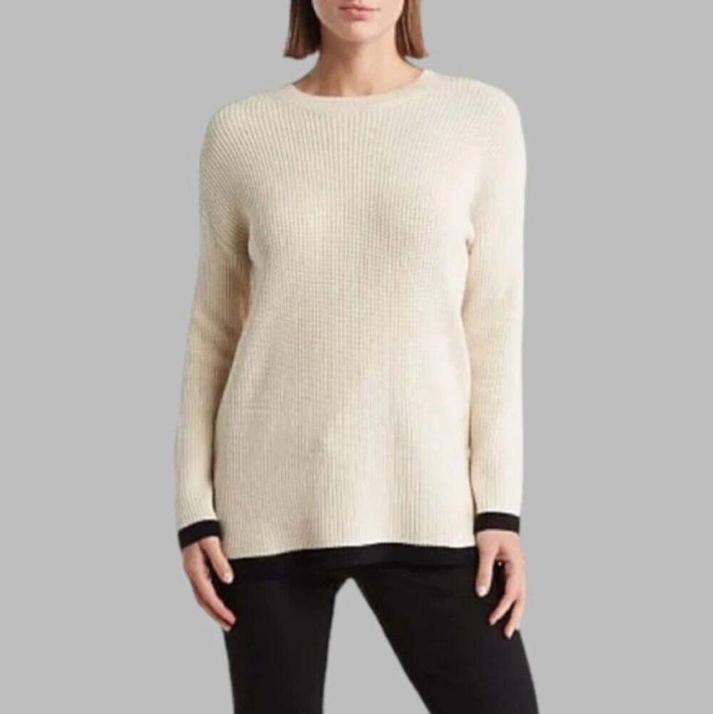 NEW T TAHARI Tan Long Sleeve Crew Neck Pullover Sweater Size M